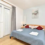 Spacious With Garden * Porec