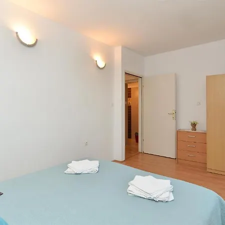 Spacious With Garden * Poreč